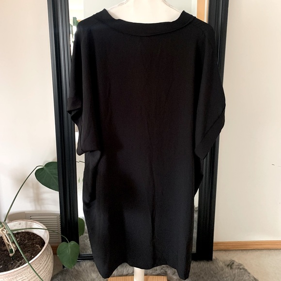 MAKING THE CUT Black Dress - Picture 5 of 5